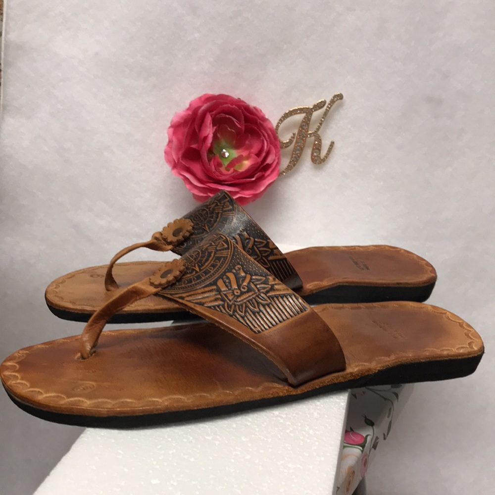 Boho Mexican LEATHER Shoe Sandals Brown Aztec Beach hippie tooled design  size 9 - Picture 4 of 13
